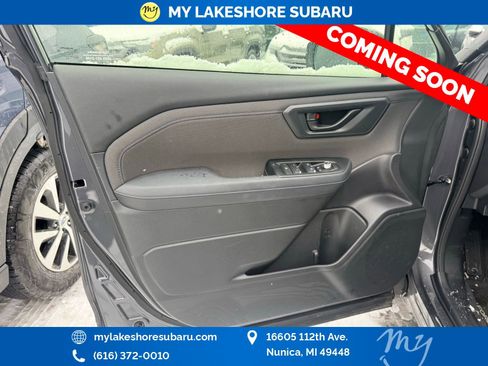 Used 2025 Subaru Forester Premium image 8