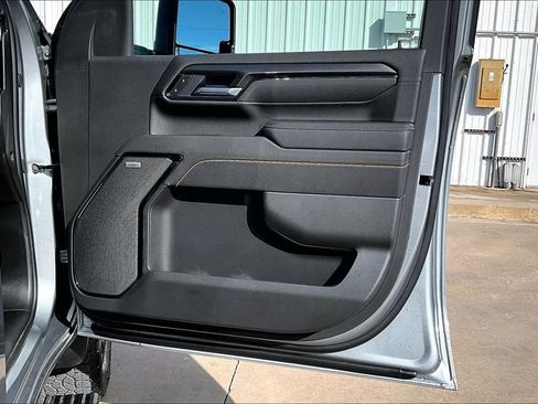 New 2026 GMC Sierra 2500 AT4 w/ AT4 Premium Plus Package AWD/4WD image 10