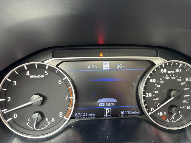 Used 2023 Nissan Altima 2.5 SV w/ SV Premium Package FWD image 13