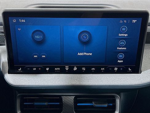 New 2025 Ford Maverick XLT w/ XLT Luxury Package image 11