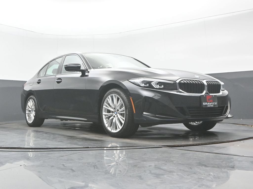 Used 2023 BMW 330i xDrive Sedan w/ Premium Package AWD/4WD image 30