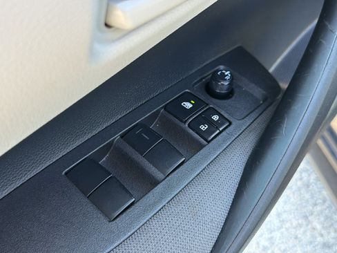 Used 2026 Toyota Corolla LE FWD image 9