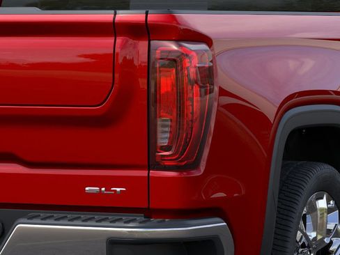 New 2026 GMC Sierra 1500 SLT image 11