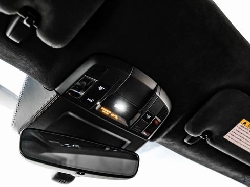 Used 2021 Porsche 911 Turbo S image 43