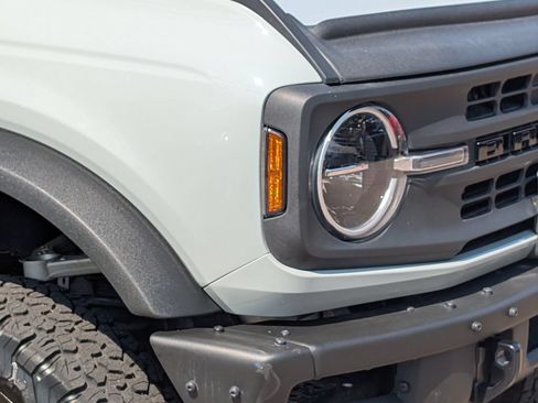 Used 2023 Ford Bronco 2-Door AWD/4WD image 8