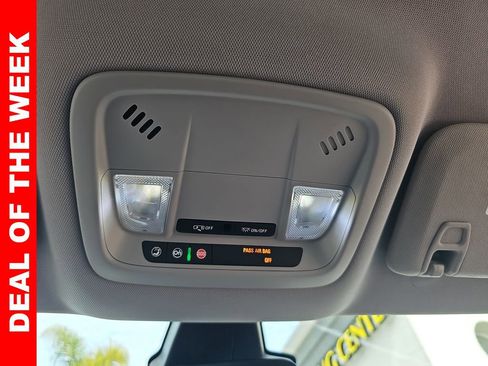 Used 2018 Chevrolet Volt Premier image 29