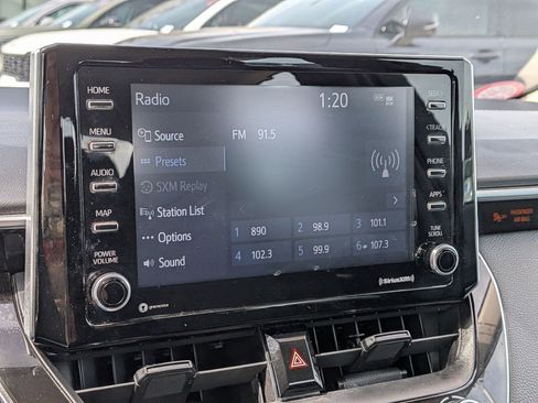 Used 2021 Toyota Corolla LE image 17