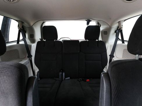 Used 2016 Dodge Grand Caravan SXT FWD image 24