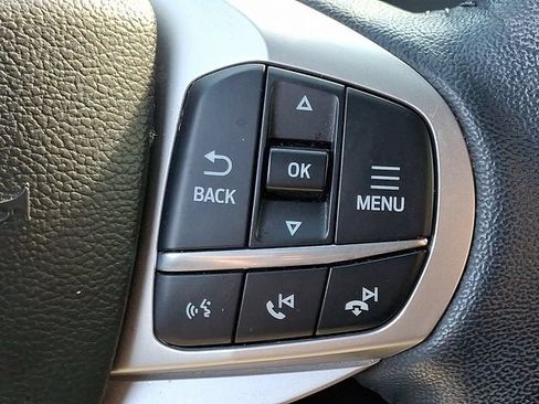 Used 2023 Ford Explorer XLT w/ Equipment Group 202A AWD/4WD image 22