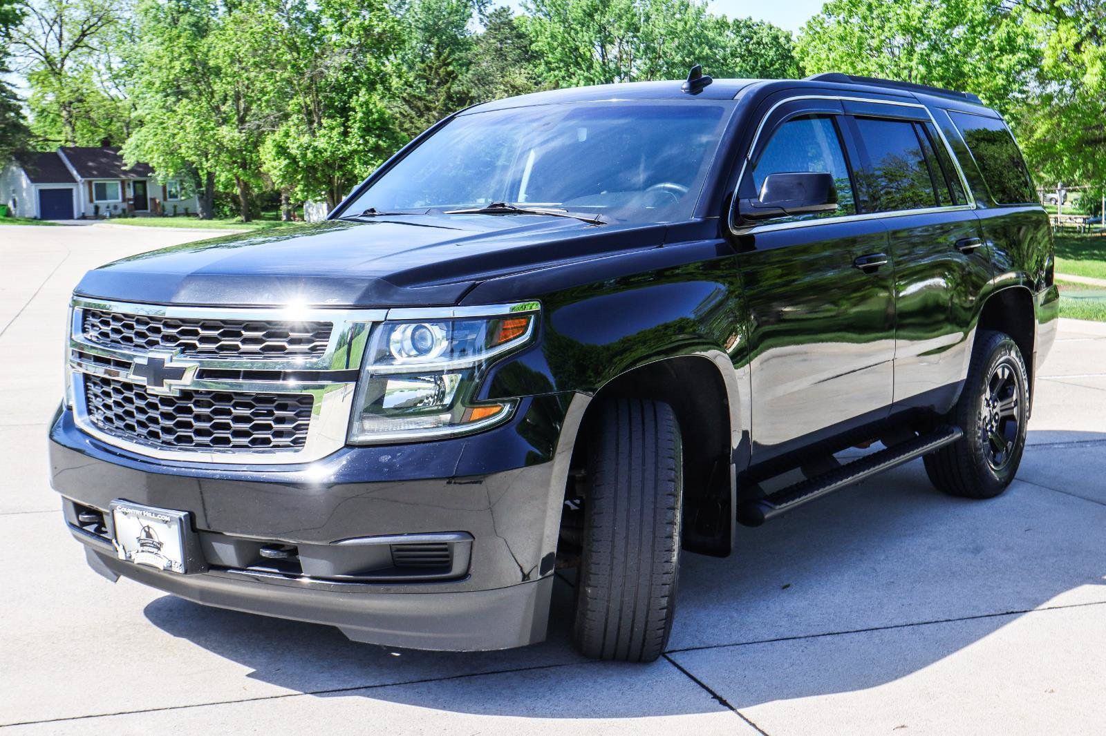 Used 2019 Chevrolet Tahoe LS AWD/4WD image 3