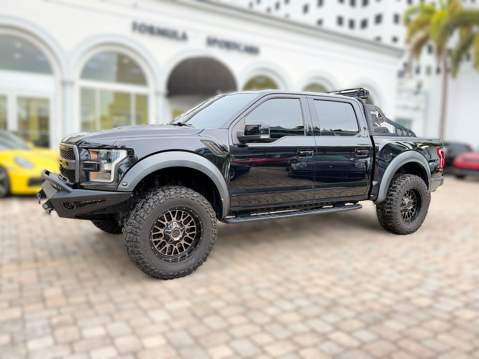 Used 2019 Ford F150 Raptor w/ Equipment Group 802A Luxury AWD/4WD image 1