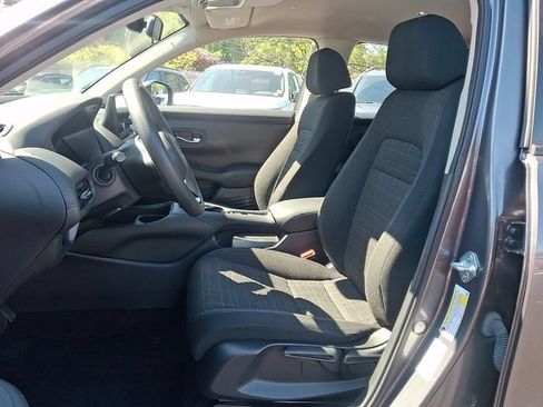 Used 2024 Honda HR-V LX image 13