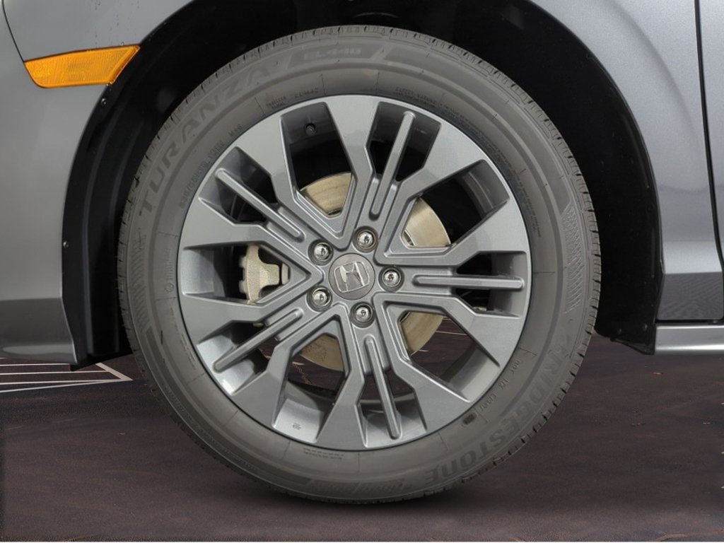 New 2026 Honda Odyssey Touring image 8