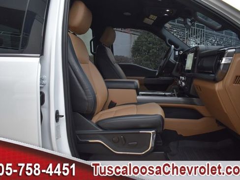 Used 2023 Ford F250 Lariat w/ Lariat Ultimate Package image 22