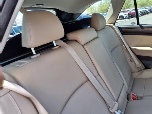 Used 2018 Subaru Outback 3.6R Limited AWD/4WD image 22