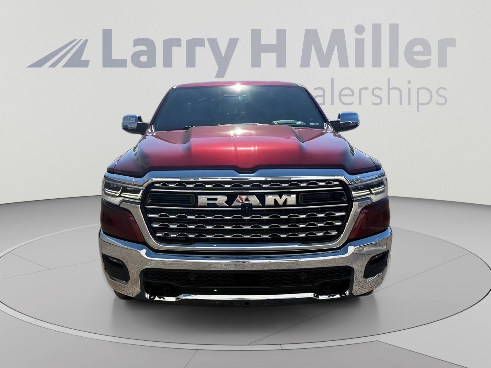 Used 2025 RAM 1500 Limited AWD/4WD image 9