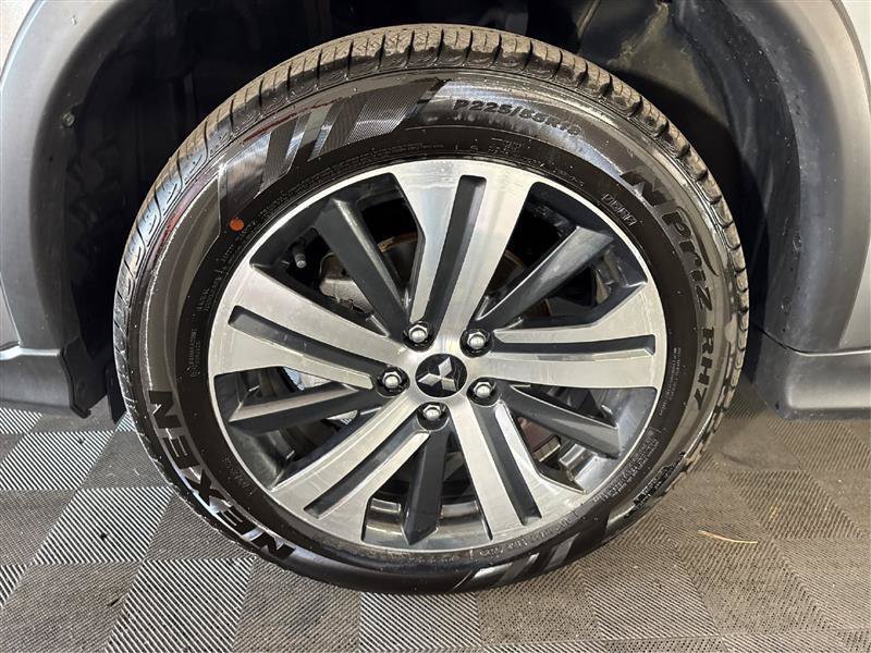 Used 2025 Mitsubishi Outlander Sport ES AWD/4WD image 30