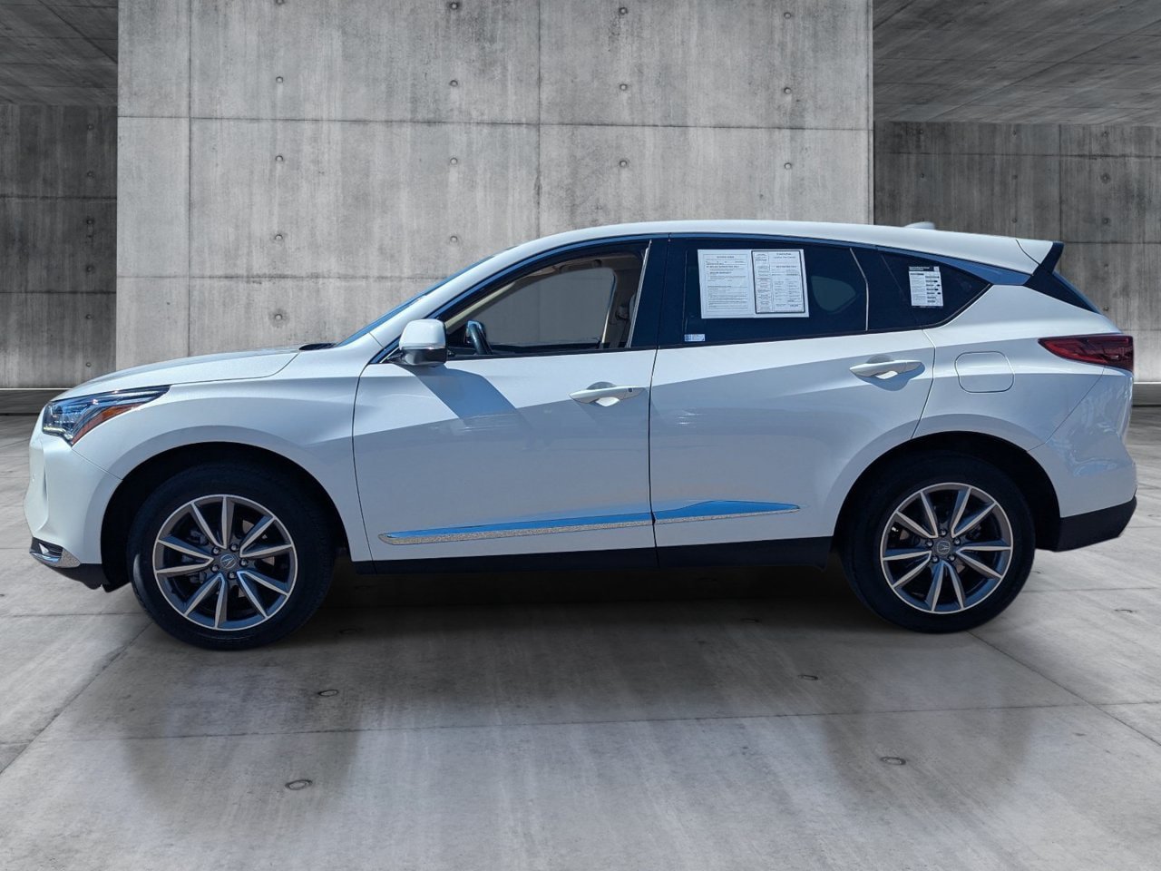 Certified 2023 Acura RDX w/ Technology Package FWD image 2