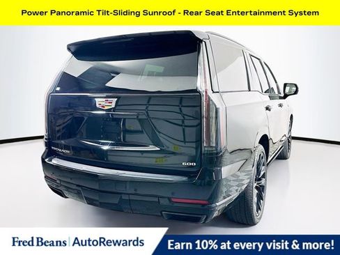 Used 2025 Cadillac Escalade Sport Platinum w/ LPO, ONYX Package AWD/4WD image 7
