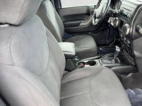 Used 2017 Jeep Wrangler Sport w/ Quick Order Package 24S image 18