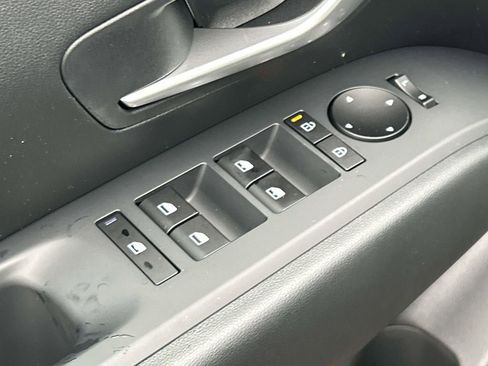 New 2026 Hyundai Tucson SEL image 18