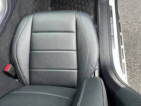 Certified 2021 Mercedes-Benz GLE 350 image 34