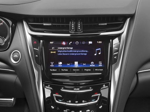 Used 2016 Cadillac CTS V w/ Carbon Fiber Package image 31