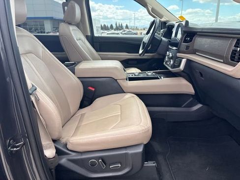 Used 2024 Ford Expedition Max Limited AWD/4WD image 23