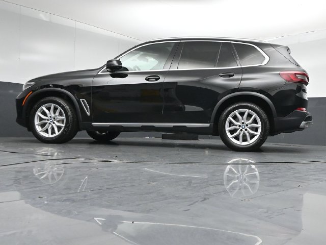 Used 2023 BMW X5 xDrive40i w/ Premium Package AWD/4WD image 41