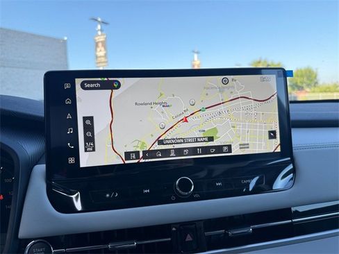 New 2025 Mitsubishi Outlander SE image 19