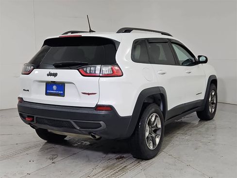 Used 2019 Jeep Cherokee Trailhawk image 6
