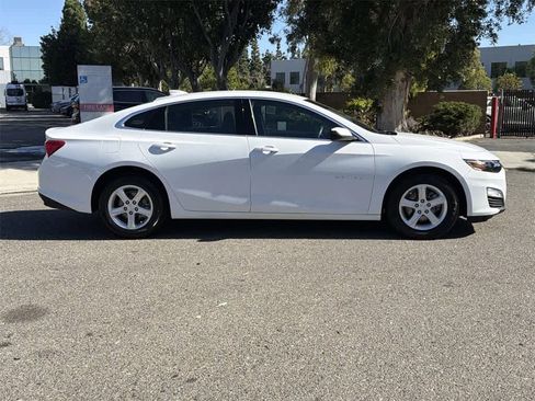 Used 2024 Chevrolet Malibu LT image 7