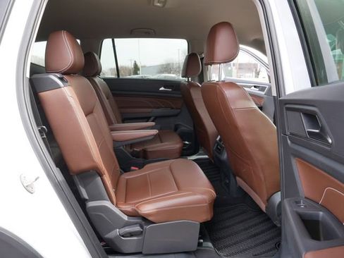 Certified 2023 Volkswagen Atlas SE image 20