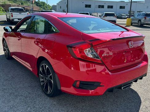 Used 2019 Honda Civic Sport image 5