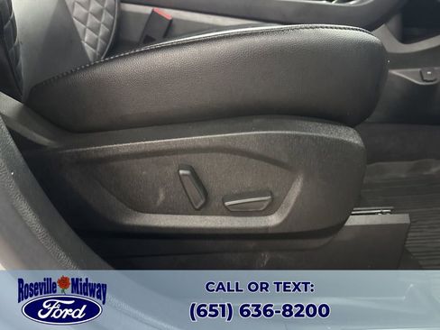 Used 2023 Ford Edge Titanium image 35