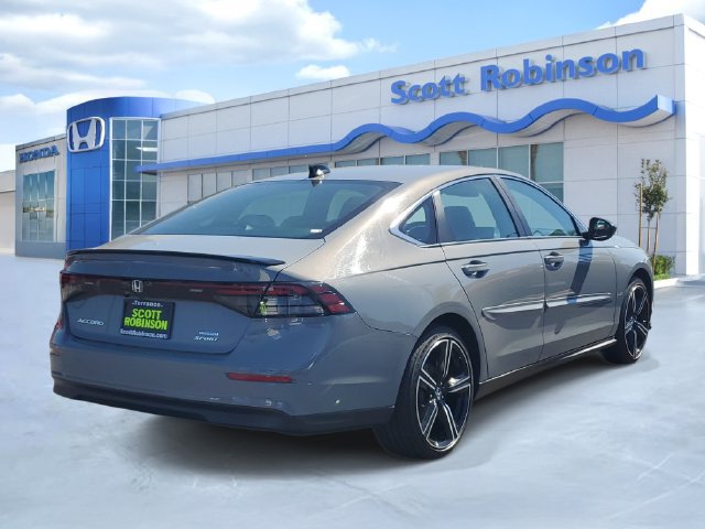 Certified 2025 Honda Accord Sport image 4