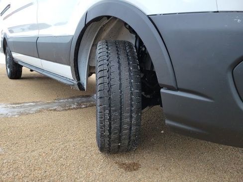 New 2026 Ford Transit 250 148 Medium Roof image 18