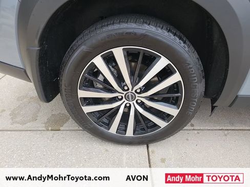 Used 2025 Nissan Pathfinder Platinum AWD/4WD image 44