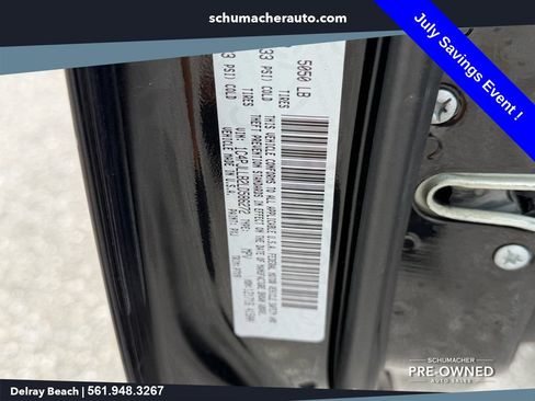Used 2020 Jeep Cherokee Latitude Plus FWD image 19