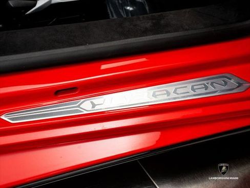 Used 2024 Lamborghini Huracan Tecnica RWD image 37