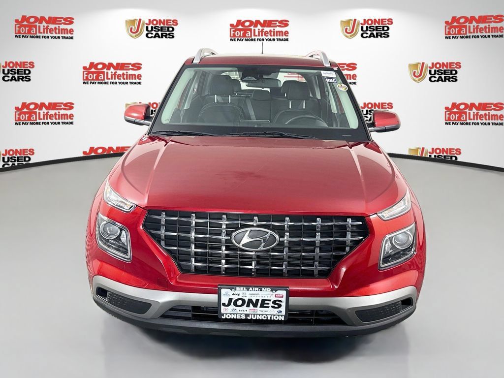 Certified 2024 Hyundai Venue SEL FWD image 13