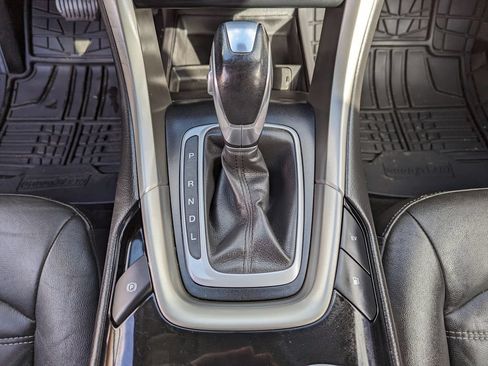 Used 2014 Ford Fusion Energi SE w/ Driver Assist Package FWD image 24