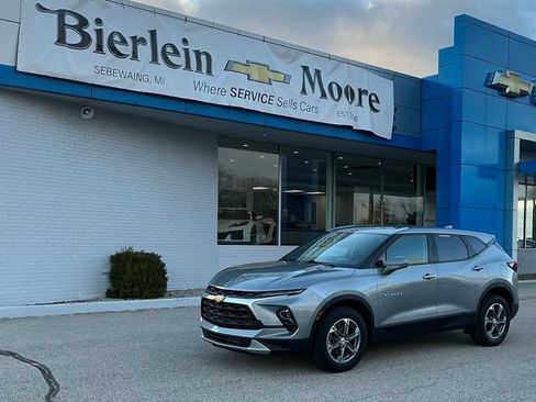 Certified 2023 Chevrolet Blazer LT AWD/4WD image 1