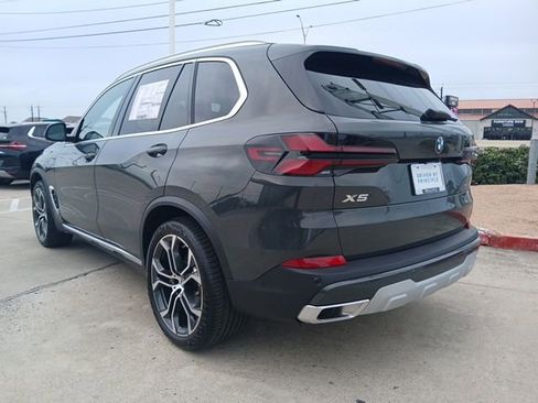 New 2026 BMW X5 sDrive40i RWD image 7