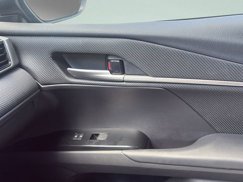 Used 2026 Toyota Camry SE w/ Multimedia Upgrade Package FWD image 13