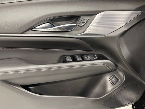 Used 2022 Cadillac CT4 Luxury w/ Sun And Sound Package image 18