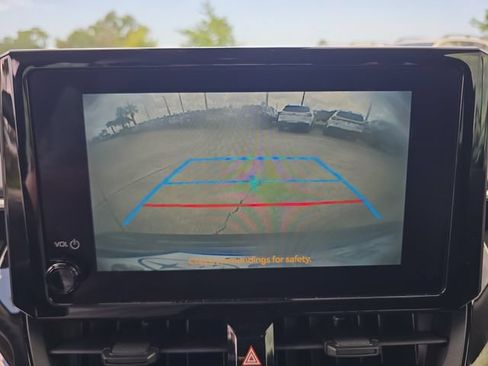 Used 2025 Toyota Corolla LE FWD image 17