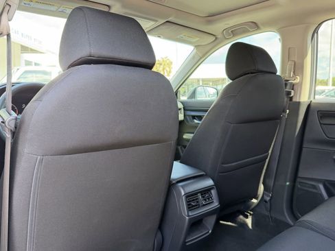 Used 2023 Honda CR-V EX image 16