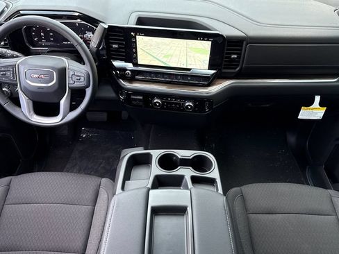 New 2026 GMC Sierra 1500 Elevation AWD/4WD image 13