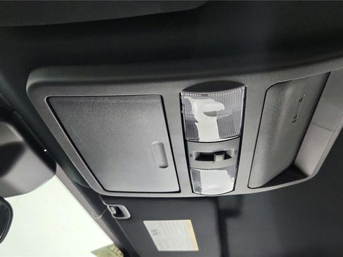 New 2025 Nissan Frontier PRO-4X image 19